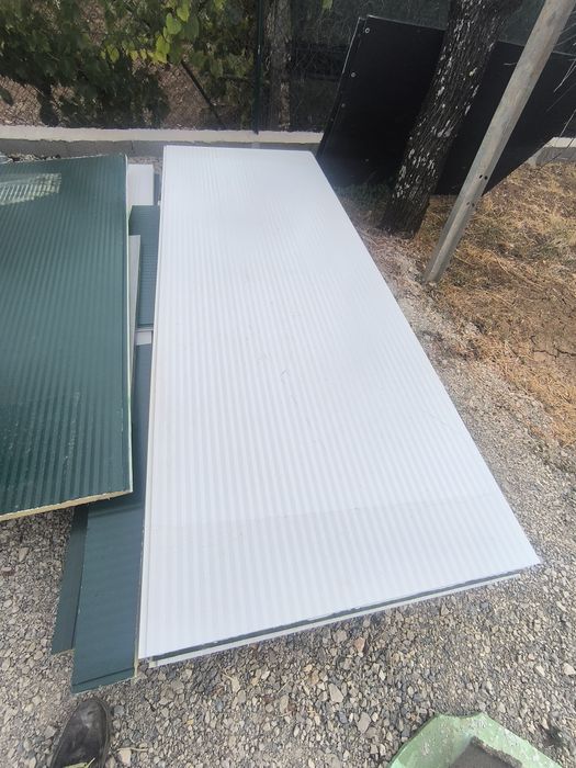 2 placas sanduíche 2.70 com 3cm novas