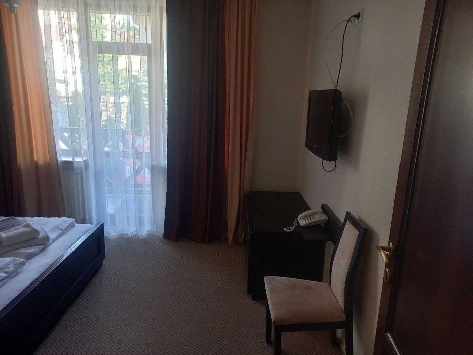 Власна квартира в самому центрі курорту Буковель