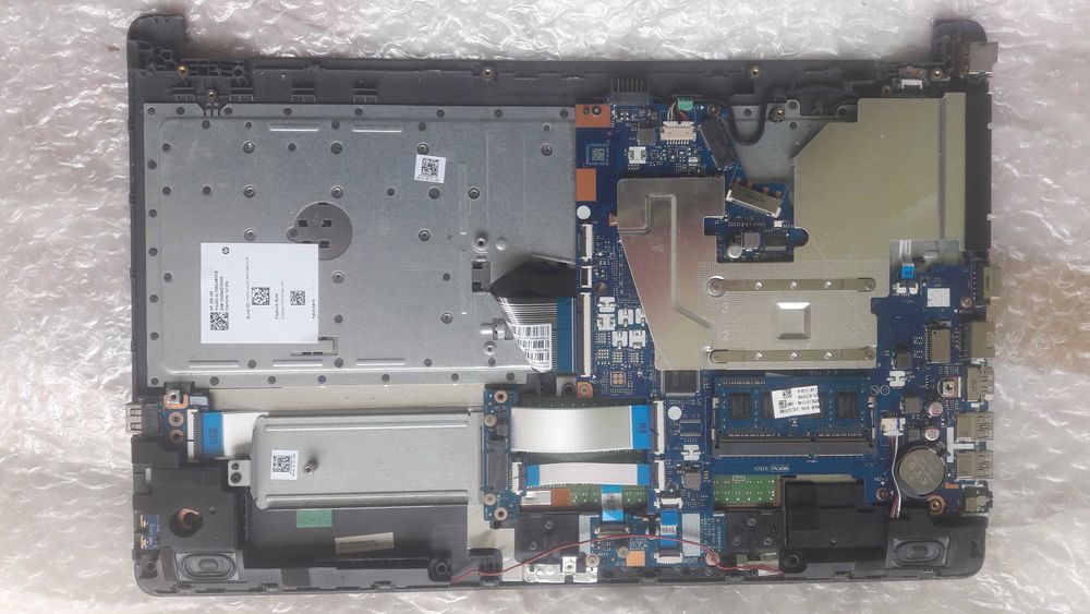 Материнская плата ноутбука HP 250G6 Celeron N3060 (2.48 ГГц)/La-E811p