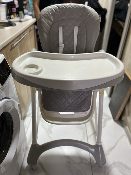 Столик для кормления Carello