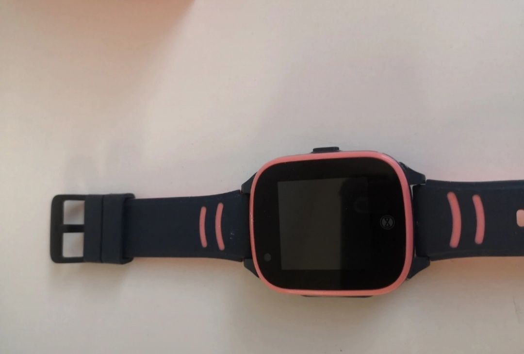 Smartwatch Forever Look Me KW-500 Różowy