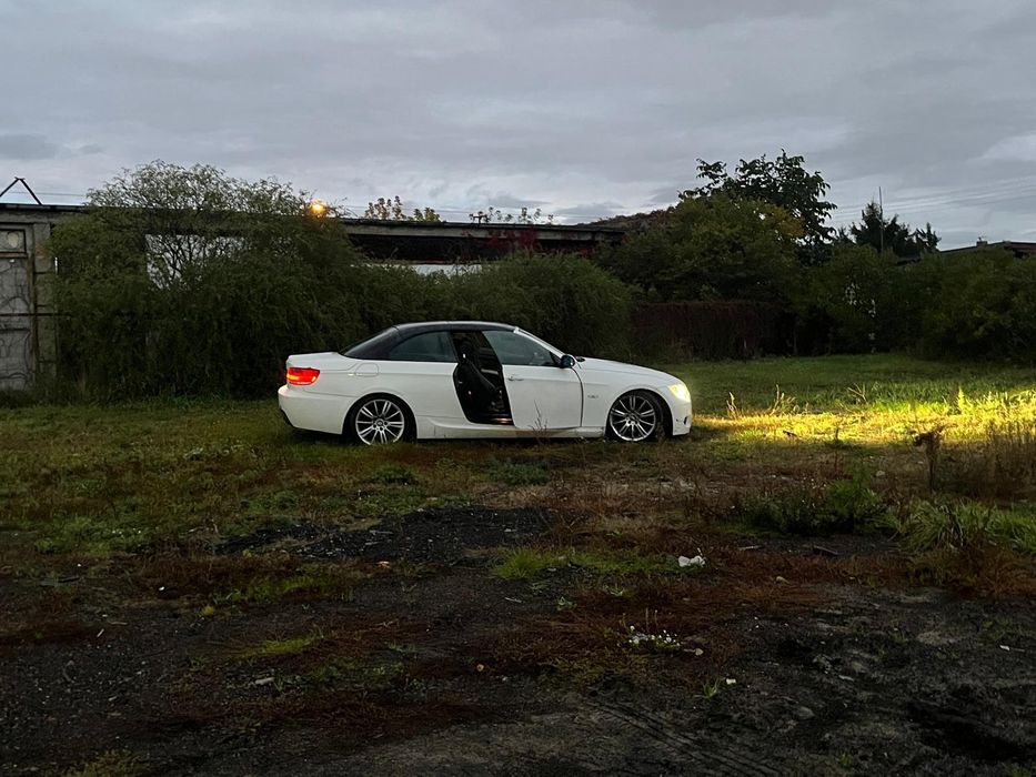 Sprzedam bmw e93 2.0d m sport