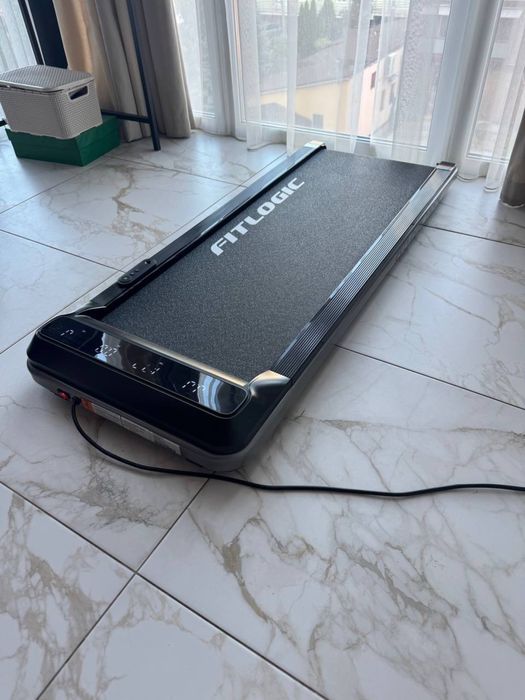 Бігова доріжка Fitlogic t102e