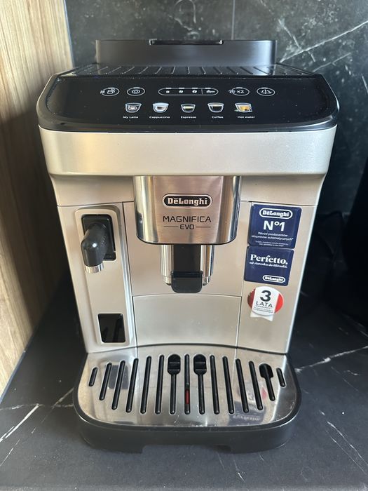Ekspres Delonghi Magnifica Evo