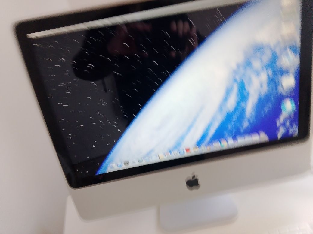 iMac Apple komputer 2 GB  2 GHz Intel Core 2 Duo
