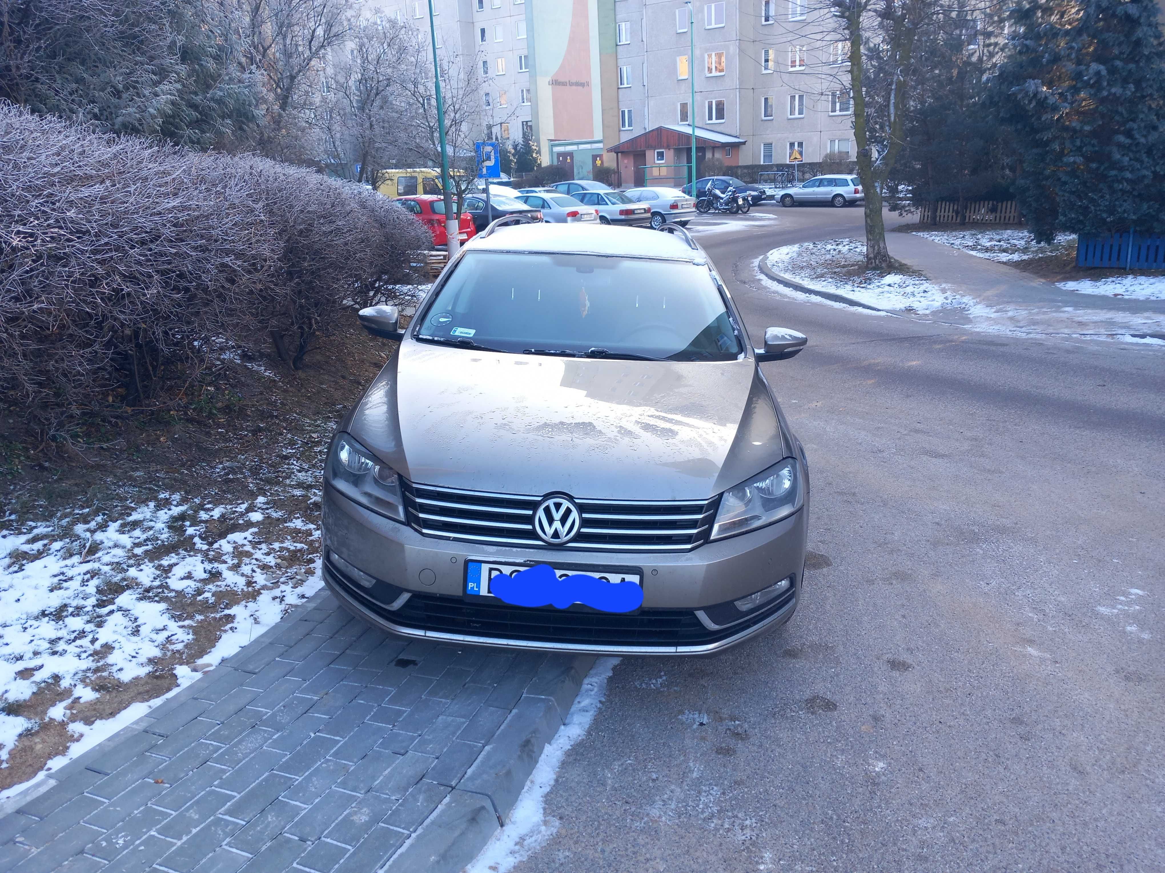 Sprzedam Passat b7. rok.2011, + komplet kol letnich