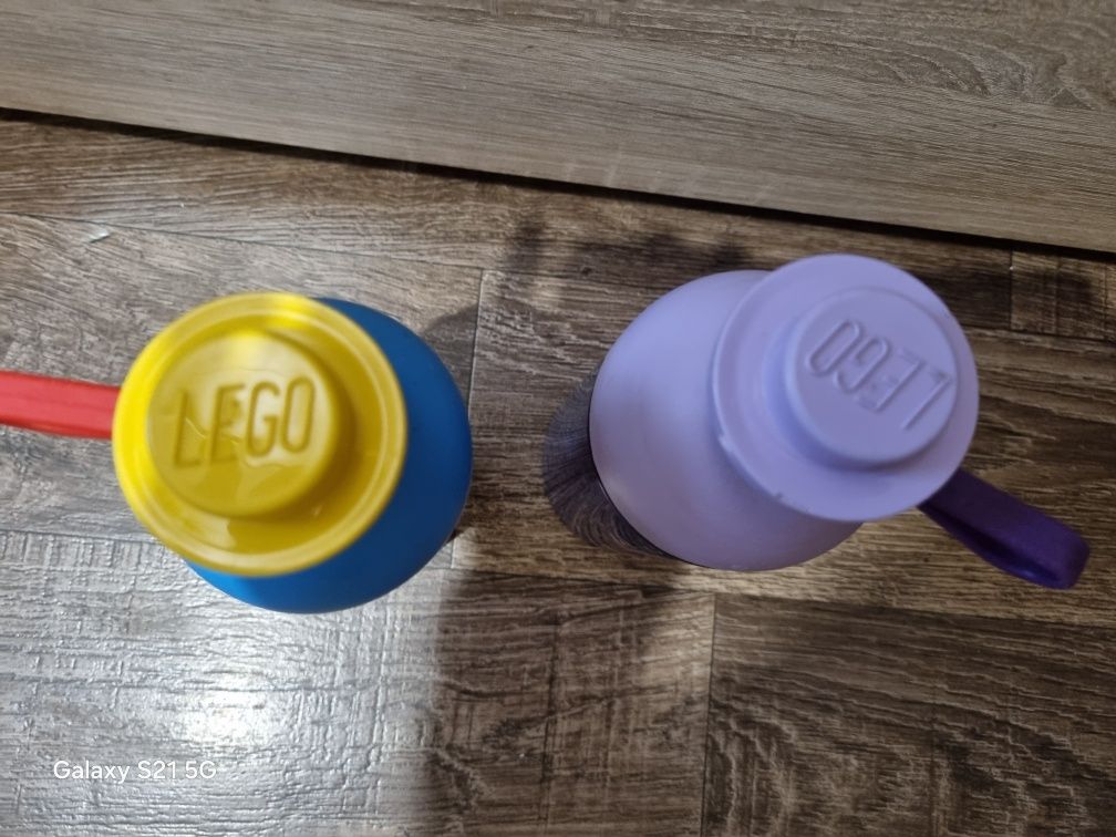 LEGO- 2 bidony używane