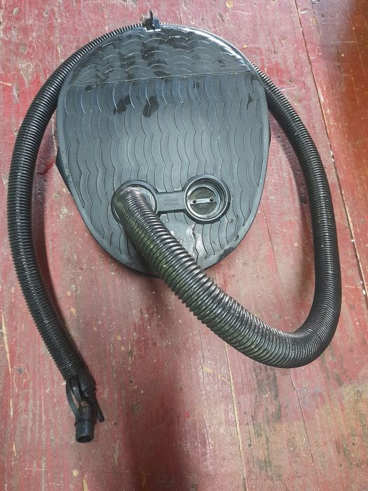 Bomba ar colchão acionada pé Quechua