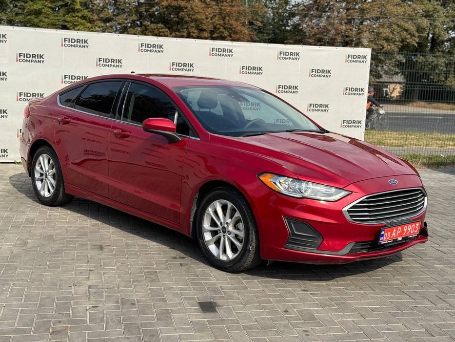 Ford Fusion SE, 2020