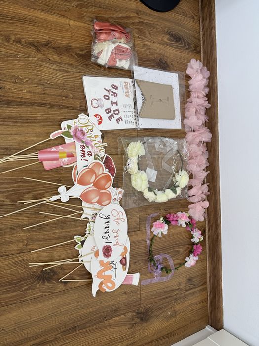 Zestaw na Wieczór Panieński Napis Balony Tabliczki  Bride to Be Wianki