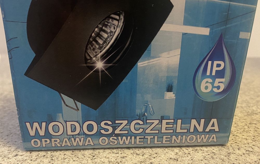 Wodoszczelna oprawa oświetleniowe