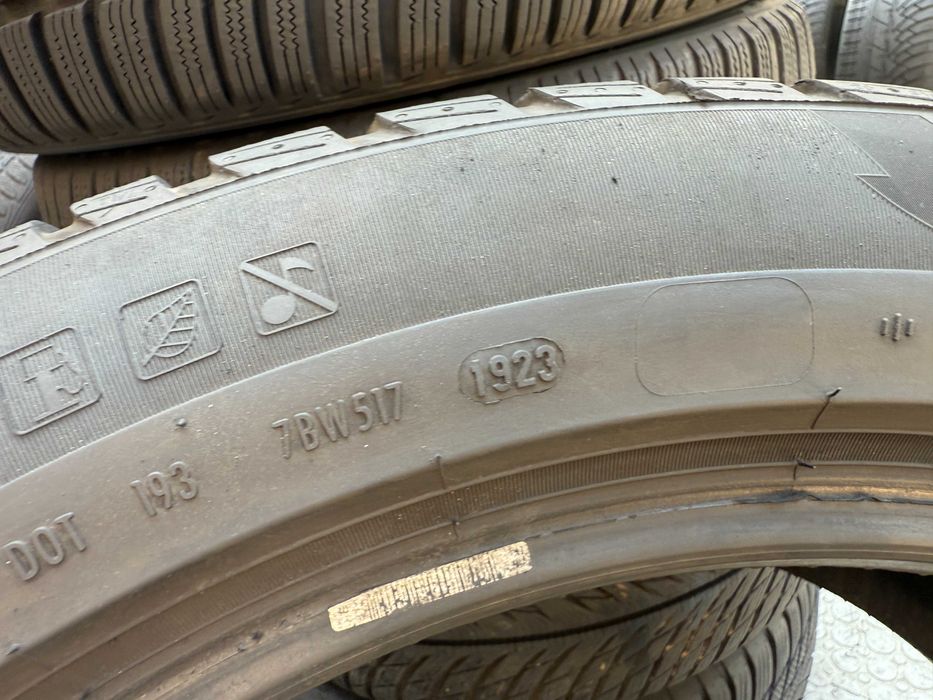 275-45 R20 110V Pirelli Scorpion Winter (BMW) Run Flat RSC розпаровка