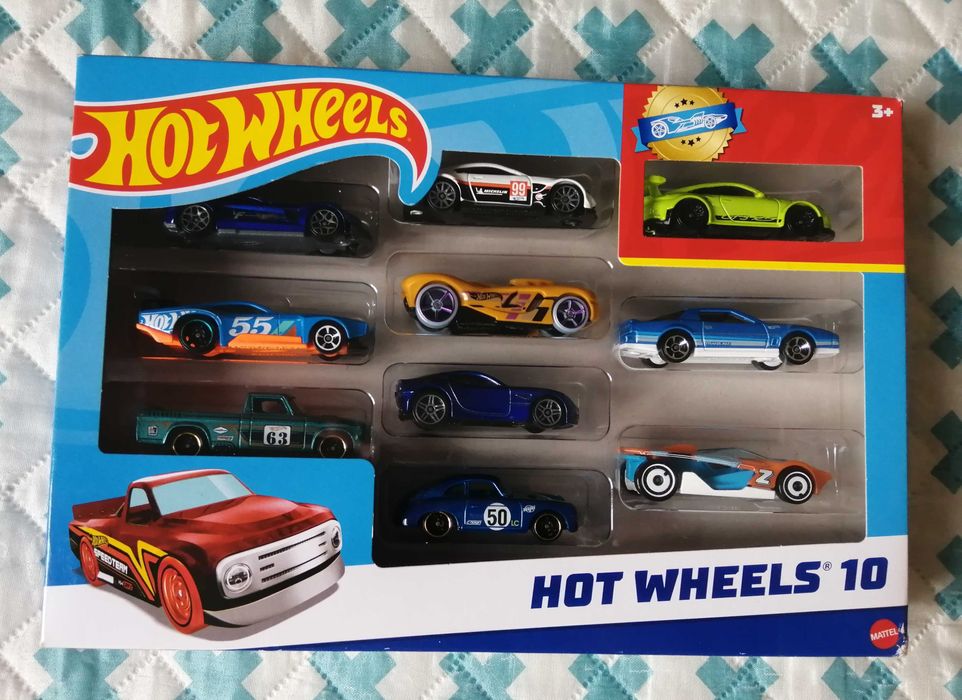 Conjunto Hot wheels 10