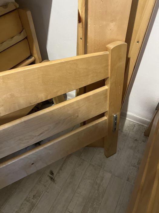 ŁÓŻKO drewniane 90x200