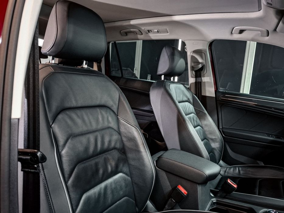 VOLKSWAGEN tiguan sel premium