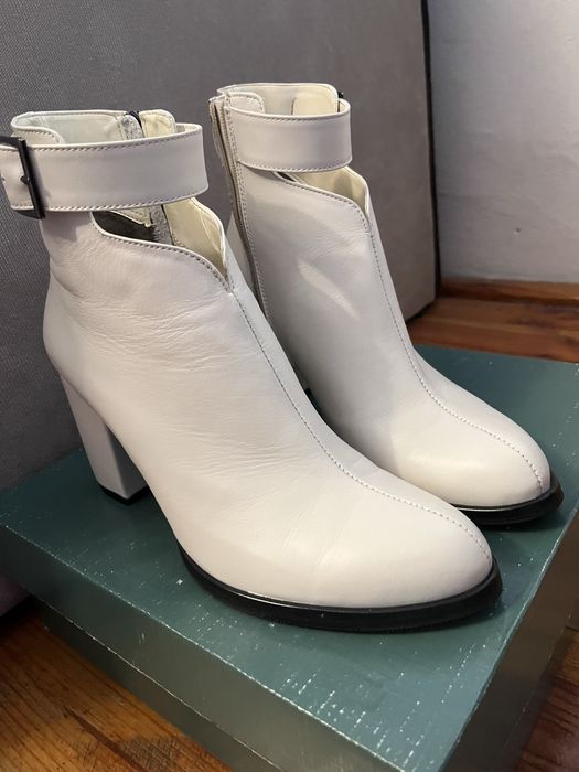 Черевики жіночі 40