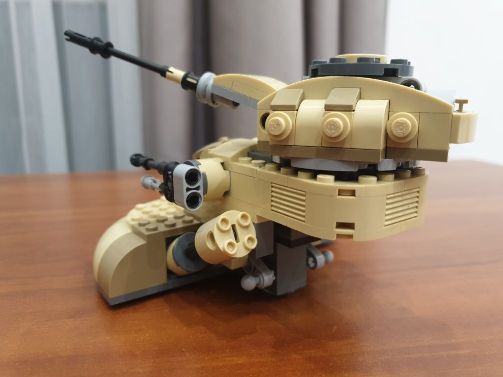 LEGO Star Wars 75080, AAT