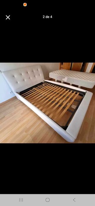 Cama de casal branca