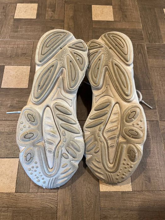 Кросівки,кроссовки Adidas Ozweego