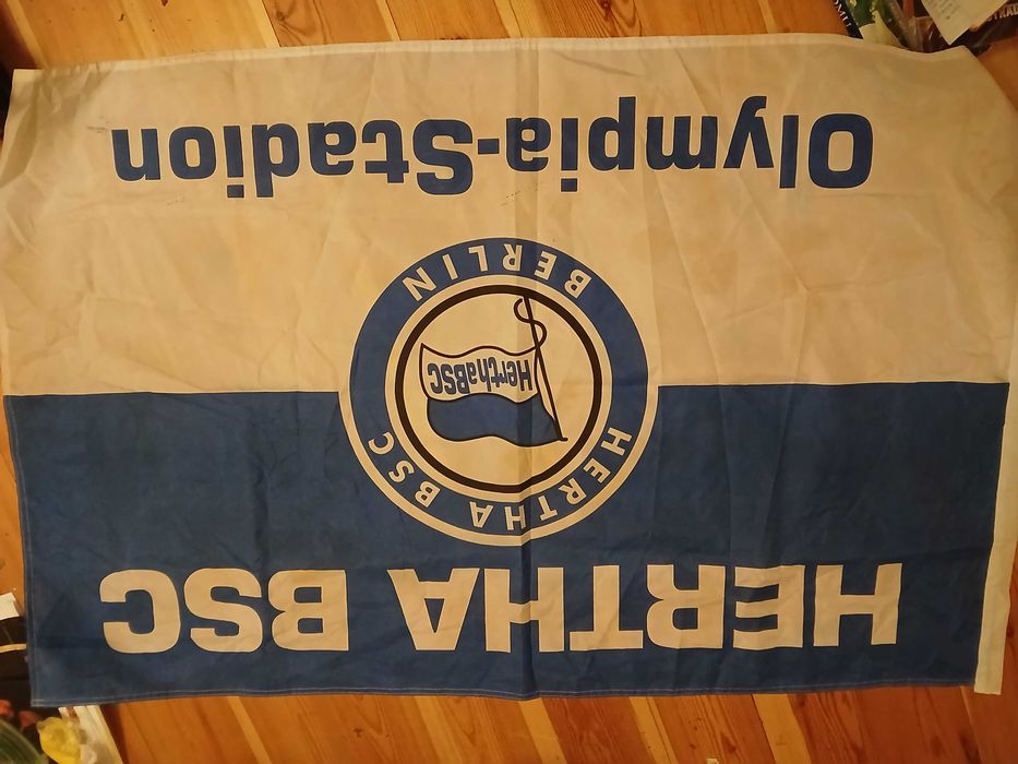 flaga Hertha Berlin BSC kibicowska Olympia Stadion