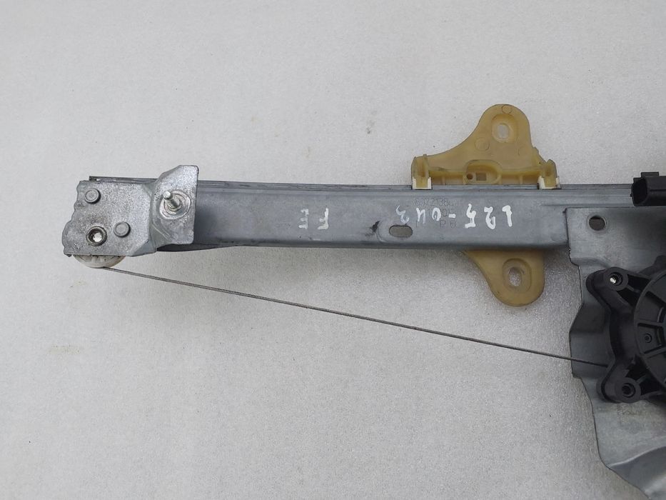 Elevador vidros frente esquerdo RENAULT Clio IV (BH_)