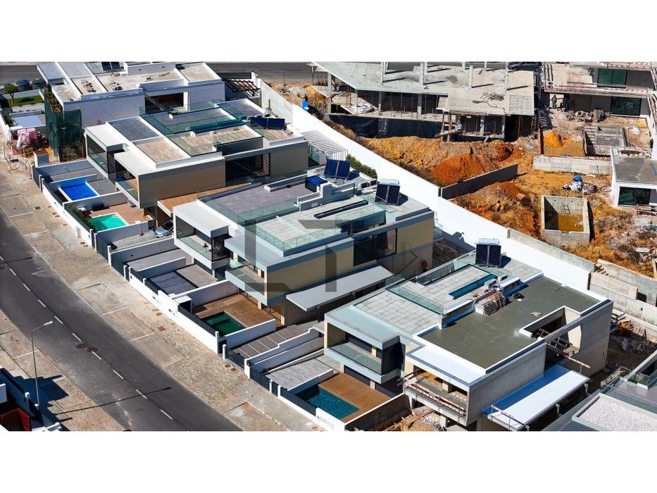 Fantástica Moradia V4 Geminada com Vista Mar e Piscina Privativa, n...