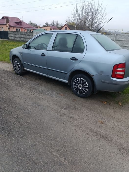 Продам Шкоду Фабію 1,4 газ бензин