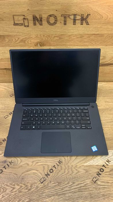 Ноутбук Dell Precision 5540 Xeon E-2276M /64GB/SSD 512GB/T2000 FHD IPS