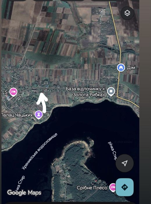 Земельна ділянка під забудову поблизу Хрінниківського водосховища Стир