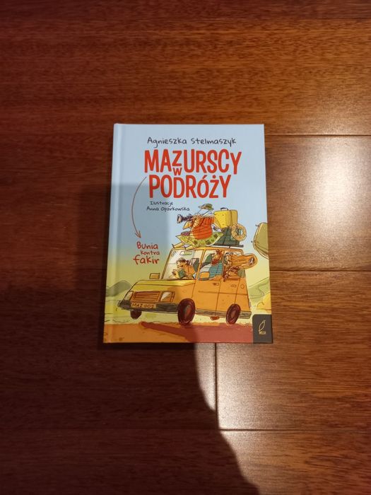 Książka z serii "Mazurscy w podróży"