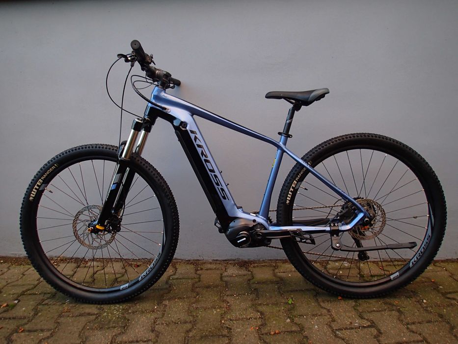 Rower MTB elektryczny e-bike KROSS LEVEL BOOST rozmiar M - powystawowy