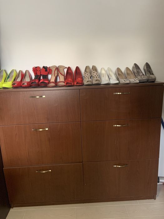 Тумбочка для зберігання взуття