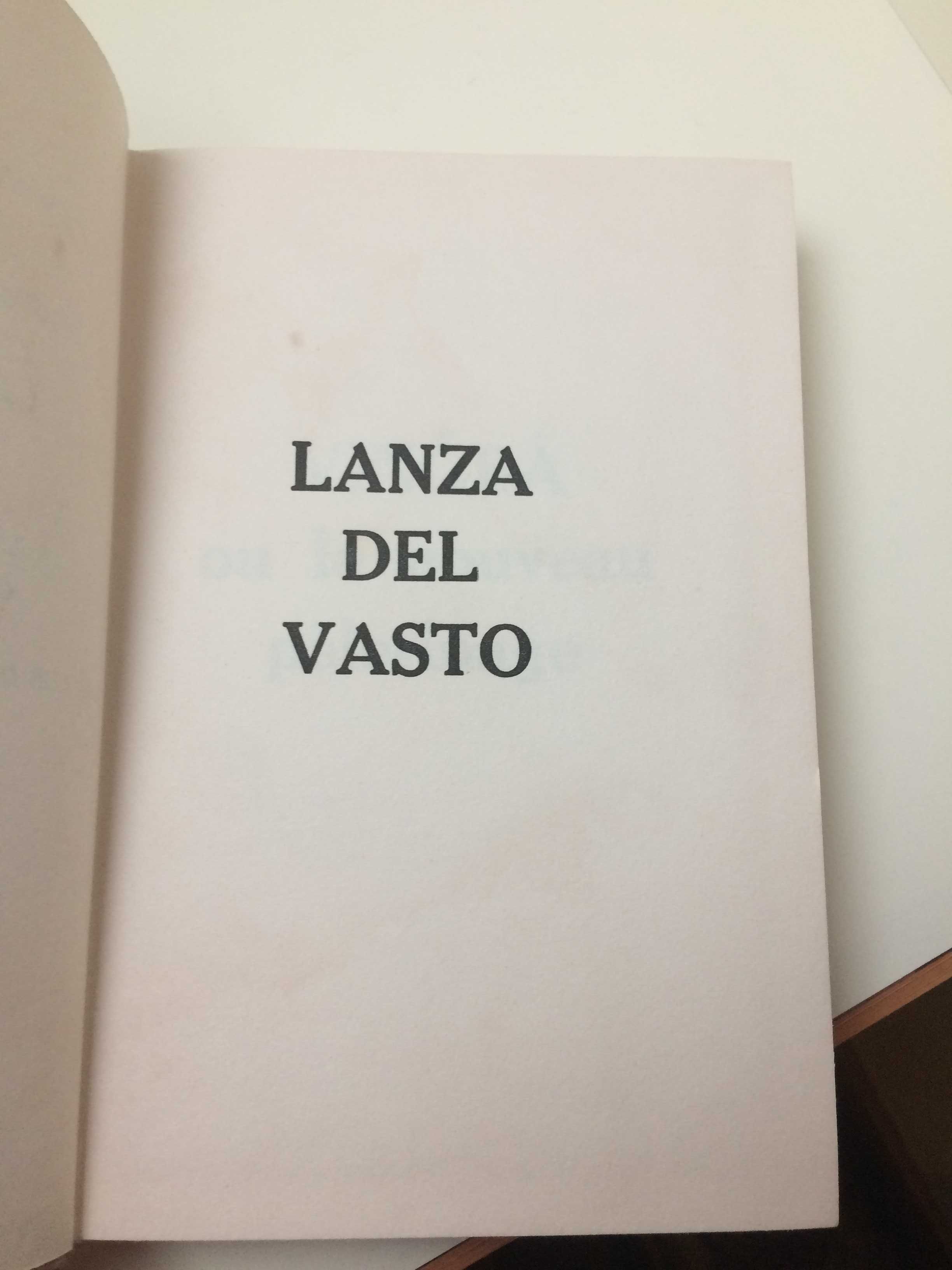 Livro de 1955 - Vinôbâ Ou Le Nouveau Pèlerinage