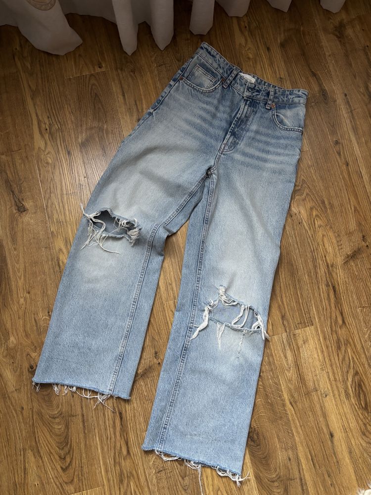 Джинси з потертостями Zara S