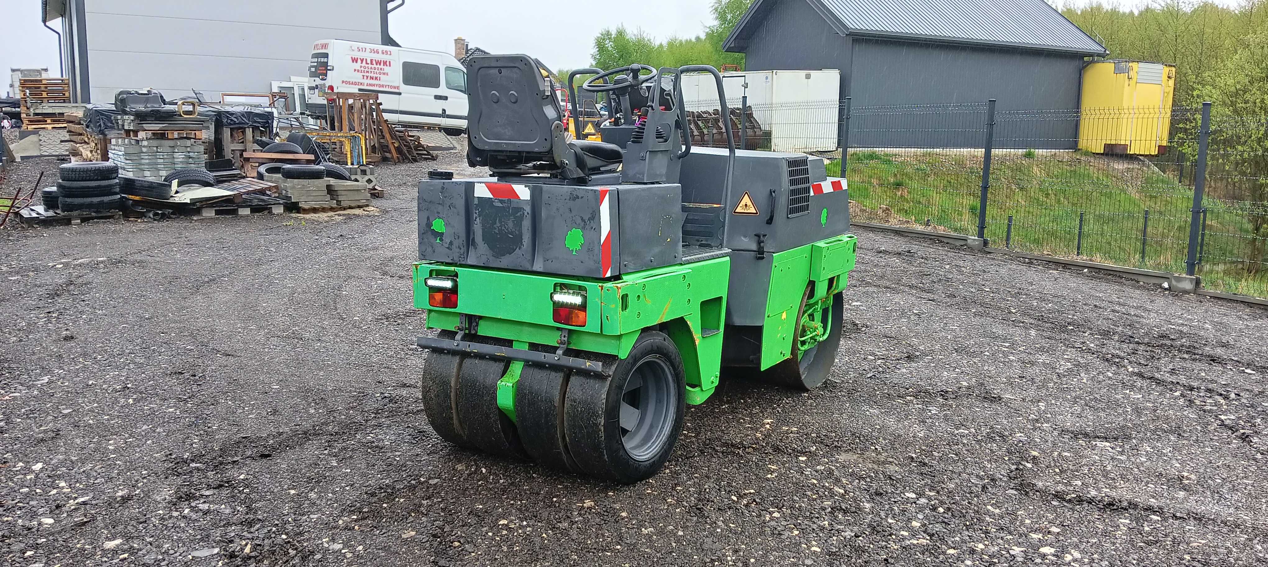 Walec drogowy Bomag BW 100 AC-2 2600kg