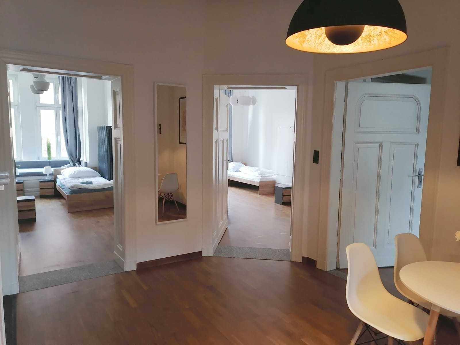 Hostel/Kwatery pracownicze–Centrum Bytomia–Komfort i doskonała lok!