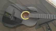 guitarra preta nylon ( violão )