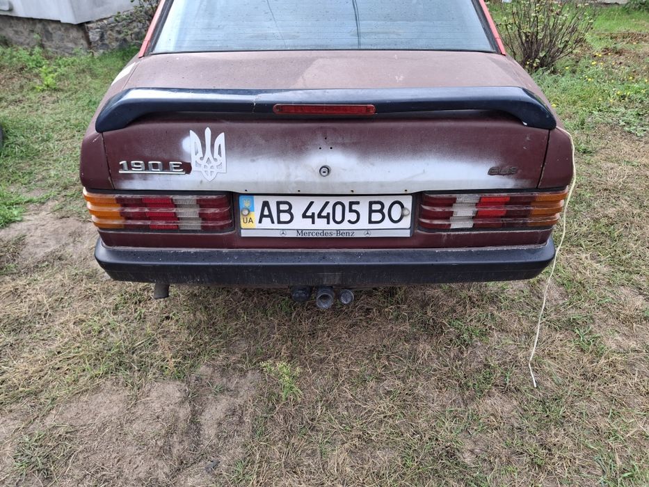 Розборі Mercedes-Benz w201