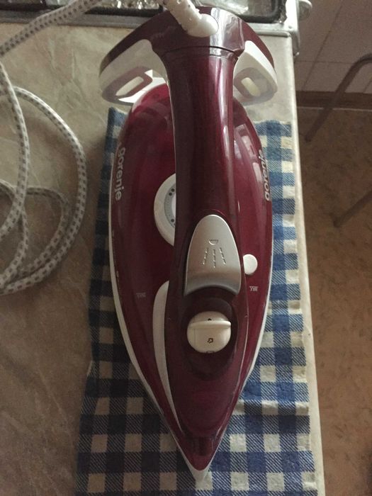 утюг Gorenje SIH 3000 RBC