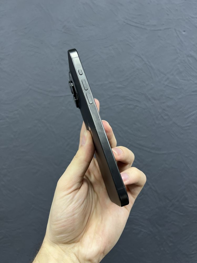 iPhone 15 Pro Max 256Gb Black Titanium Neverlock