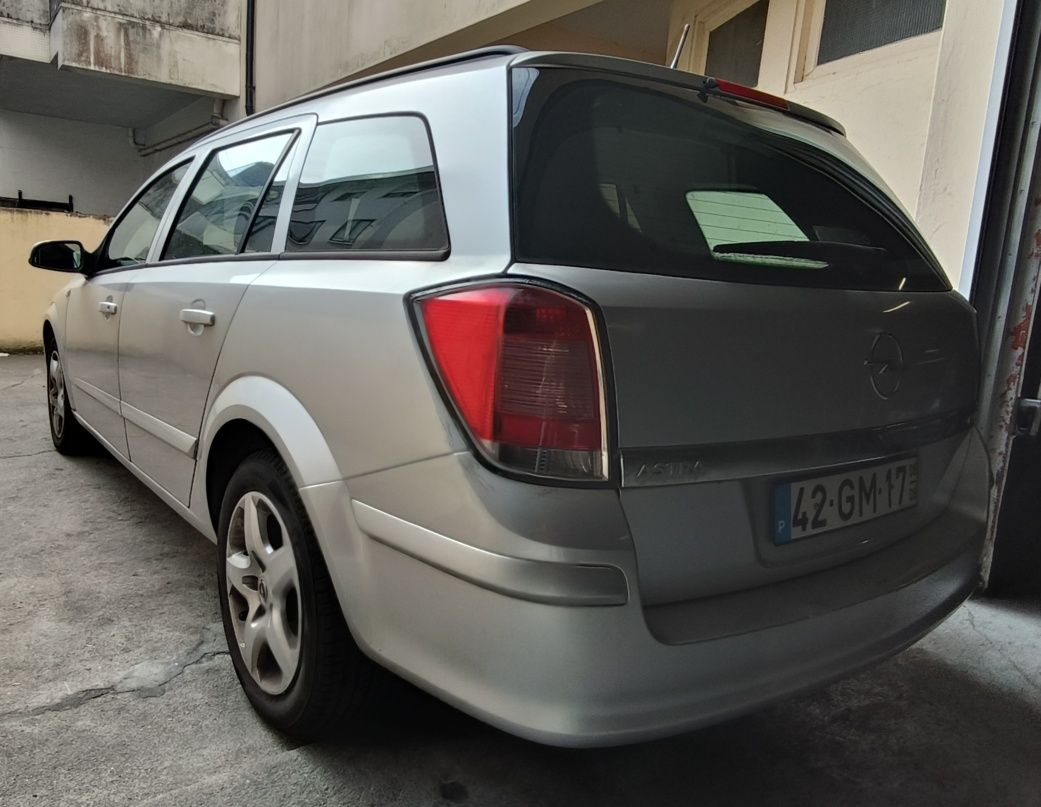 Opel Astra Caravan 1.3cdti Cosmo ano 2008