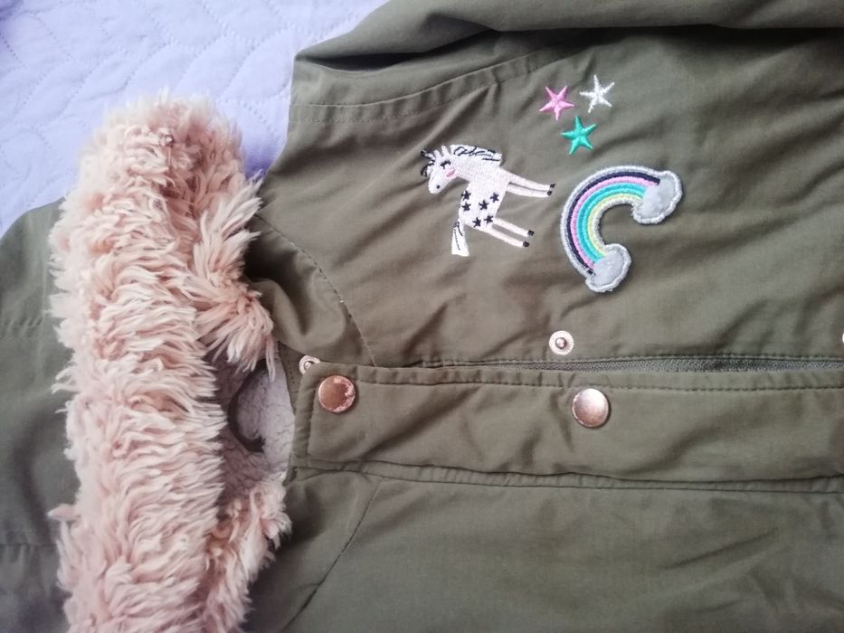 Парка для дівчинки