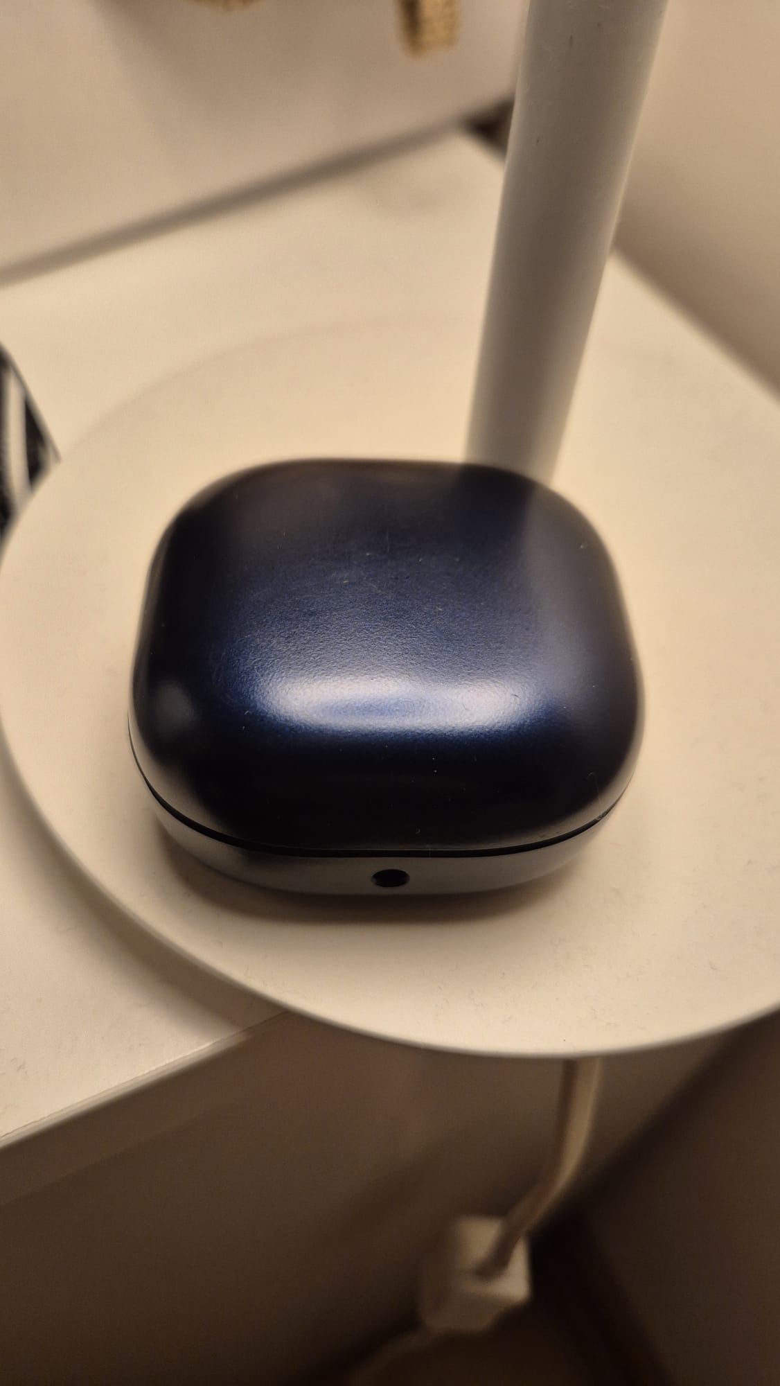 Samsung Galaxy Z Flip 5 e airpods Buds 2