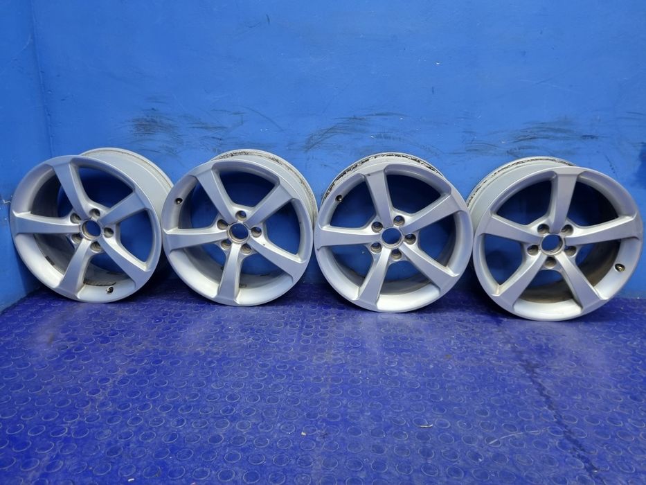 KOMPLET FELG aluminiowych AUDI A3 8V 17" 7.5J 5x112 ET 43 Oryginał