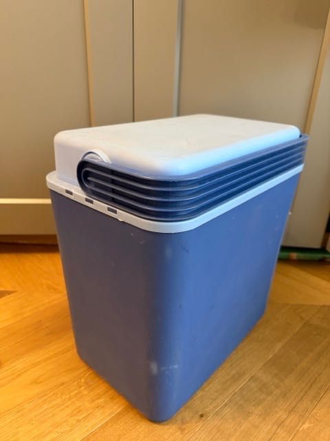 Lodówka turystyczna wymiary ok. 40x40x25