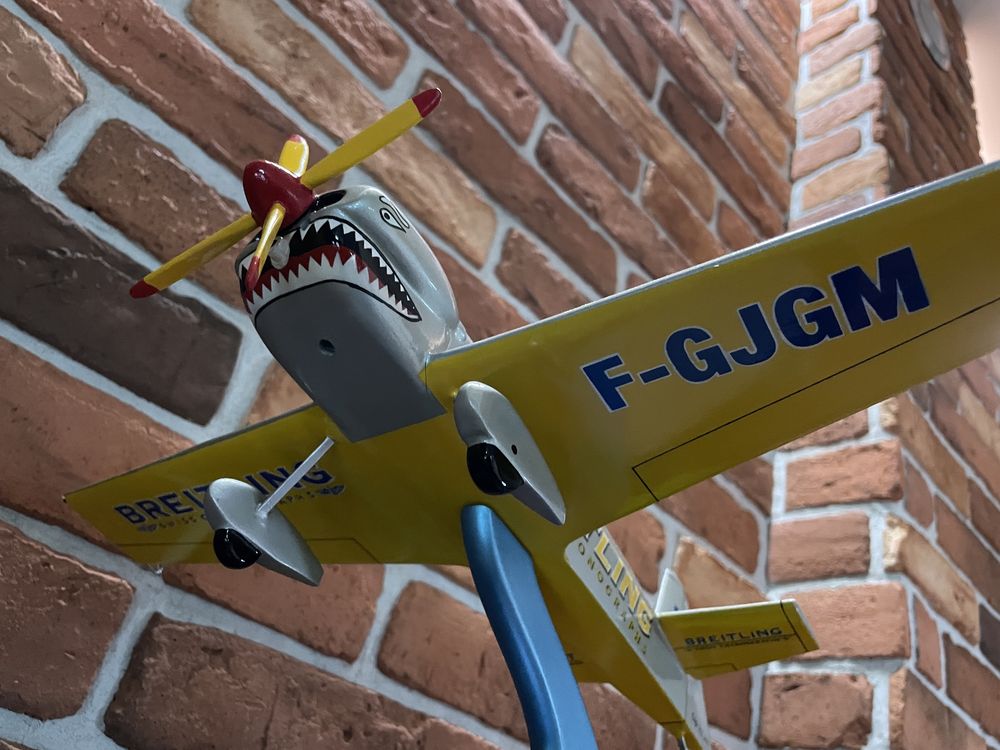 Breitling duży samolot Aircraft piloted Patrick Paris Shark Jet