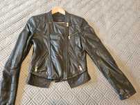 Casaco  pele cordeiro guess