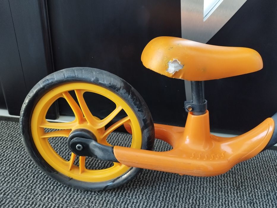 ROWEREK ROWER BIEGOWY Lekki dla dziecka regulowany LIONELO ALEX EVA 12