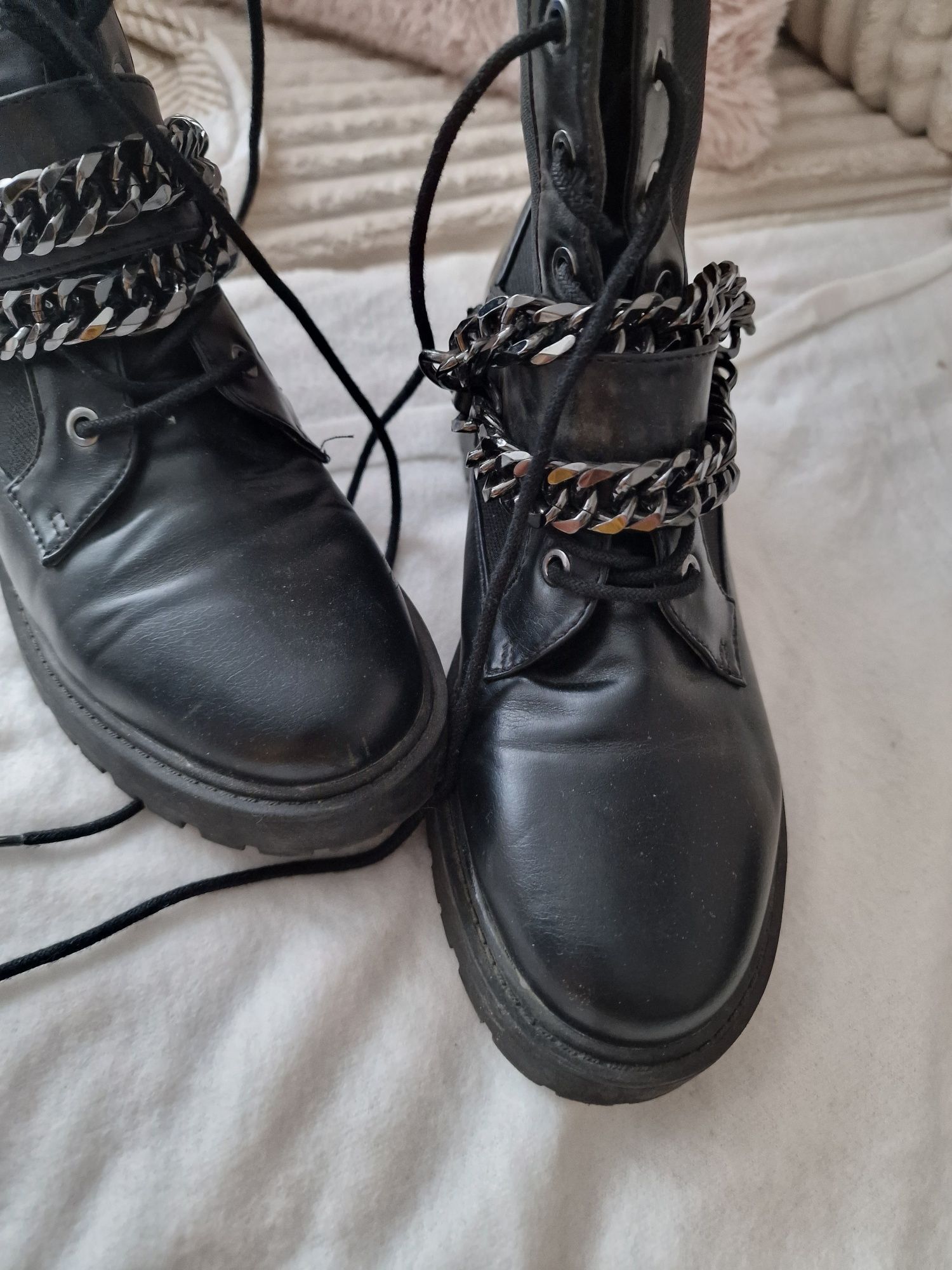 Buty workerh sztyblety z łańcuszkiem