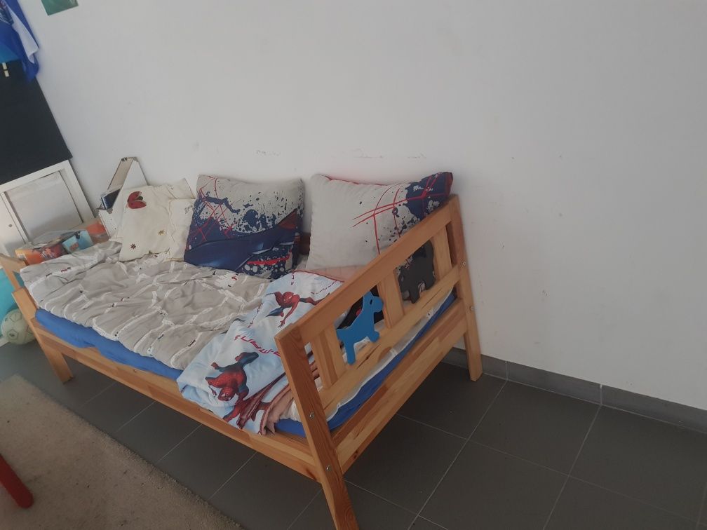 Cama criança ikea